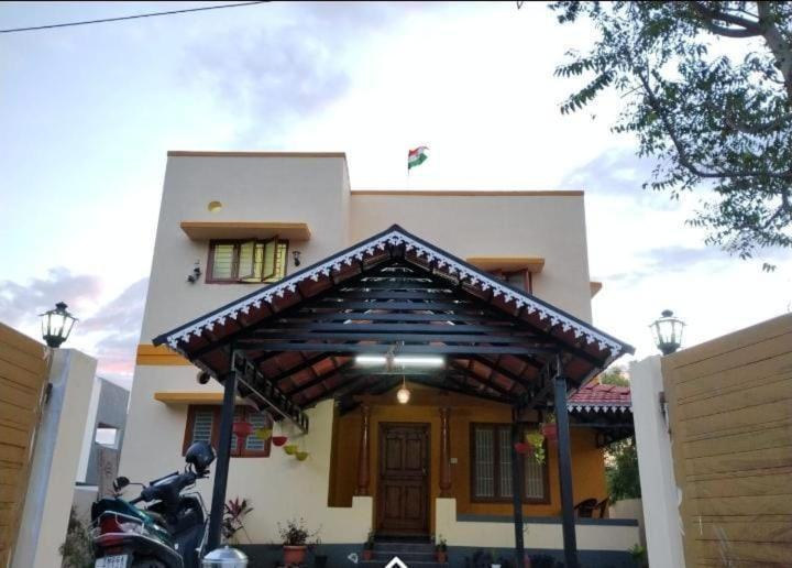 Shi'S Shambhavi Homestay -On The Way To Isha, Maruthamalai Coimbatore Extérieur photo